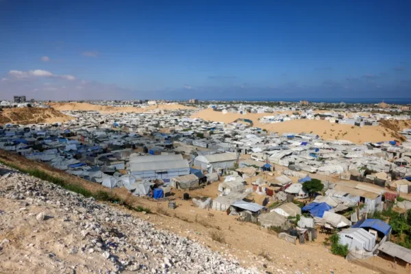 Israeli Attacks in Gaza Kill Five Amid Ceasefire Violations
